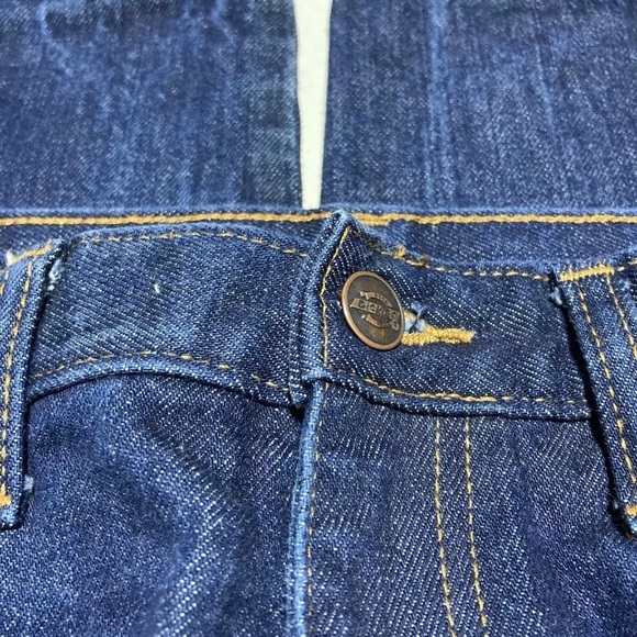 Dickie’s Womens 32x30 Jeans, New without tags, Rugged and Durable Work Pants - Picture 2 of 7